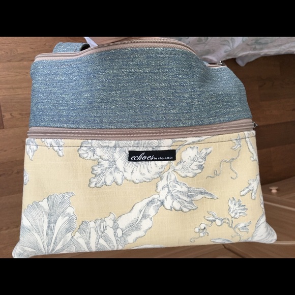 One of a Kind Purse - Picture 6 of 9